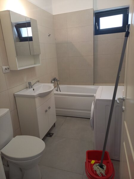 Militari, vis-a-vis metrou Pacii,