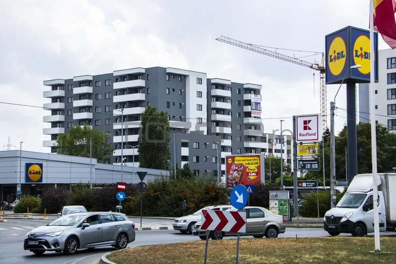 Militari, vis-a-vis metrou Pacii,