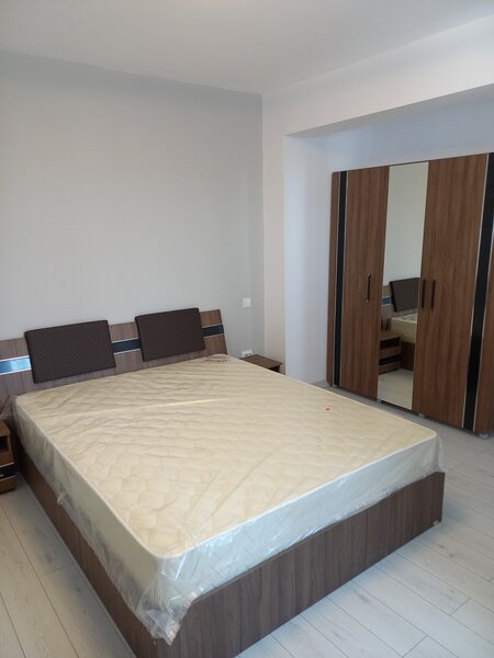 Militari, bloc nou, vis-a-vis metrou Pacii